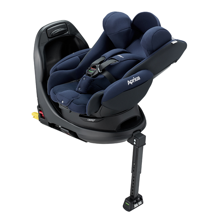 ○ISOFIX Aprica チャイルドシート