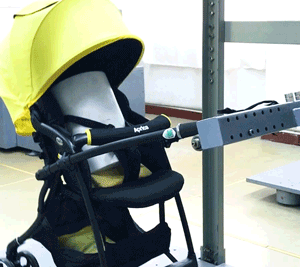 段差乗り越え想定した耐久試験